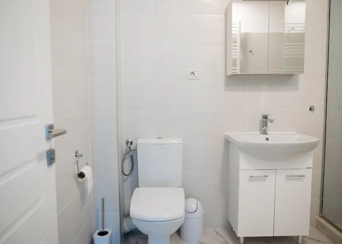 107 B2 Almar Luxury Residence-renting & Free Pool *