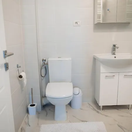 Apartment 107 B2 Almar Luxury Residence-renting & Free Pool